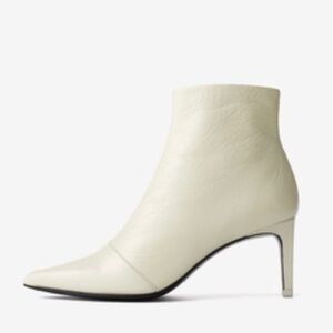 Rag & Bone Beha Boot In White Crinkle Size:EU:39